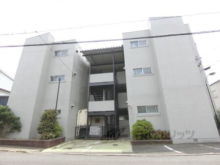 ロイヤルマンション*外観写真