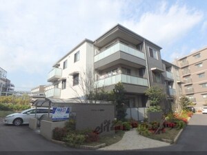 リラフォート恵解山外観写真