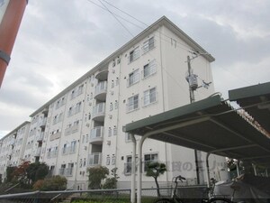 長岡天神ハイツ１７棟301号室外観写真