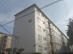竹の台団地Ｅ２棟203号室外観写真