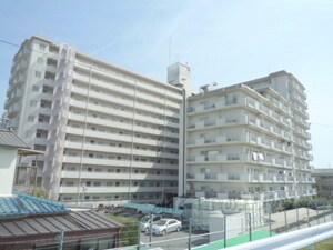 シャルマンコーポ神足608号室外観写真