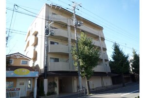ファーイースト白川通外観写真