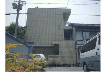 北白川ロイヤルパレス外観写真