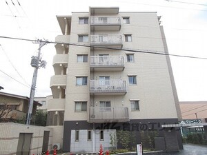 オルフェアライフ伏見稲荷３階外観写真