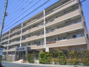 アーバニス京都山科２１２外観写真