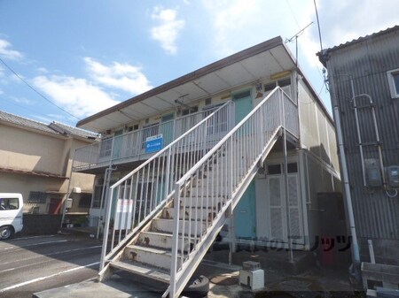 ハイツ川原崎外観写真