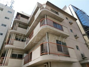 井加利屋ビル外観写真