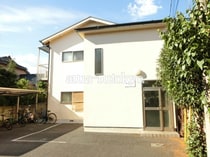 京王井の頭線 三鷹台駅 2階建 築62年の外観写真