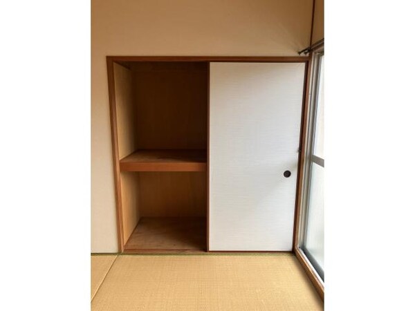 収納(和室4.5帖・押入)