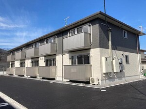 グランブルー沖代外観写真