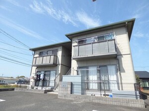 メゾン・ド・坂井外観写真