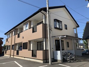 リラークハイツ外観写真