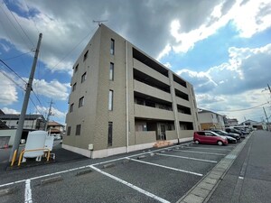 T.N　mansion外観写真