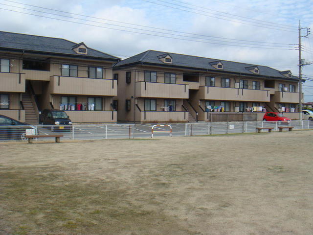 ヴィラージュＩ