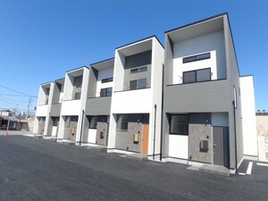 Ｅ-ＴＥＲＲＡＣＥ　ＨＯＵＳＥ外観写真