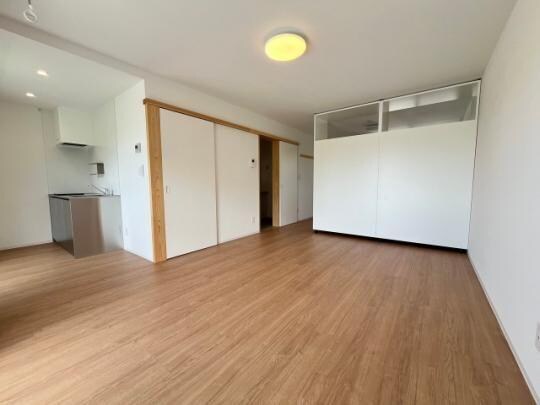 物件内観写真4　(同型タイプ※)