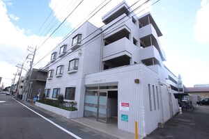アンフォーラＴ・Ｄ外観写真