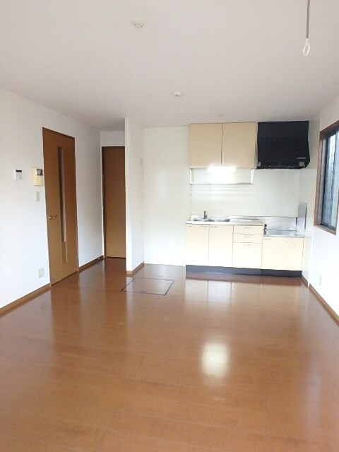 物件内観写真22　(ＬＤＫ10帖です。)