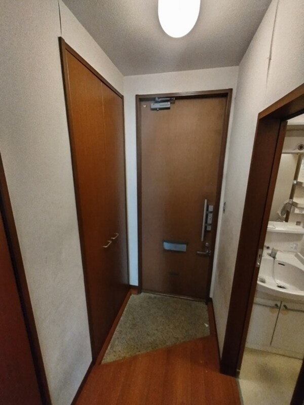 玄関(★すっきりとした玄関スペース★※別室参考写真)