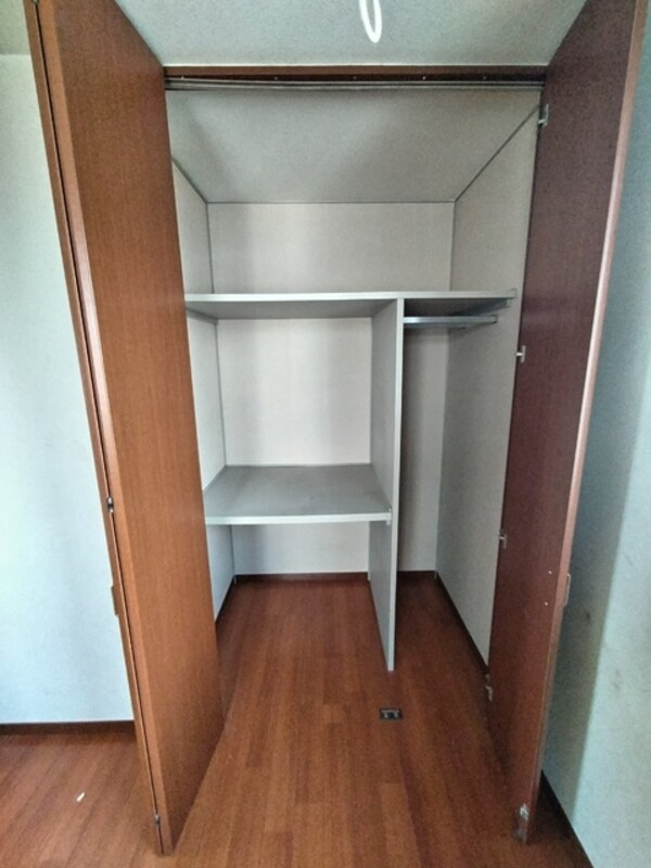 収納(★容量たっぷりの奥行ある収納★※別室参考写真)