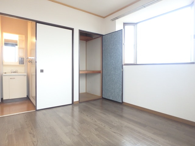 物件内観写真7　(【別室参考写真】)