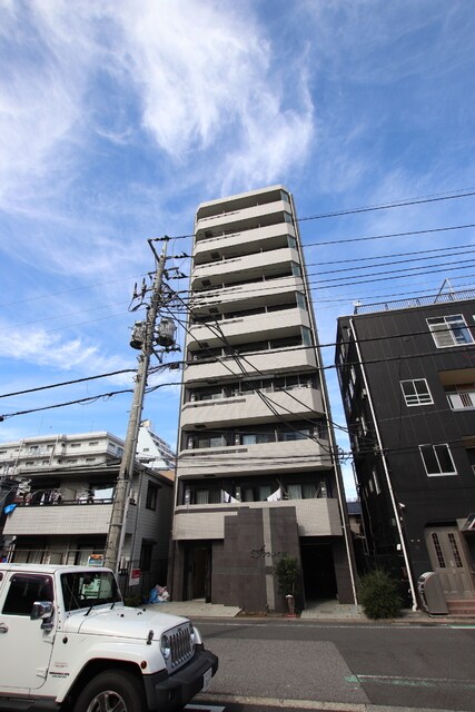 物件外観写真2　(ＲＣ造マンション★)