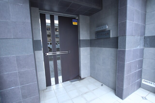 物件外観写真7　(エントランス★)