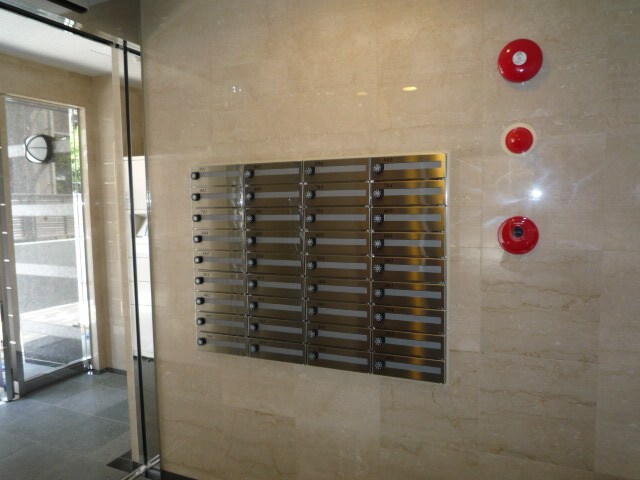 物件外観写真4　(メールボックス♪)