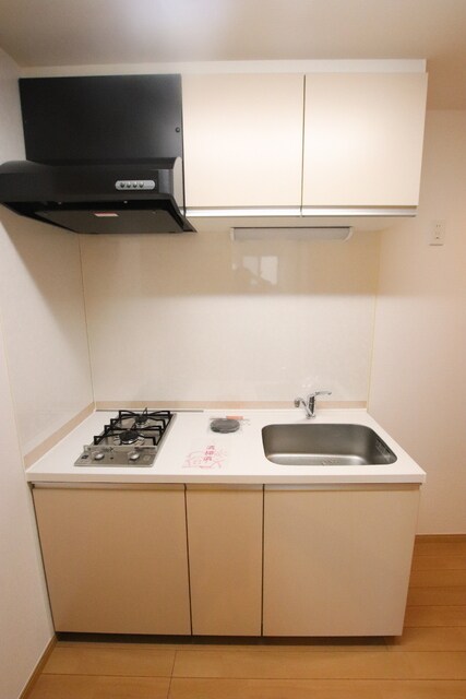 物件内観写真8　(【別室参考写真】★システムキッチン)