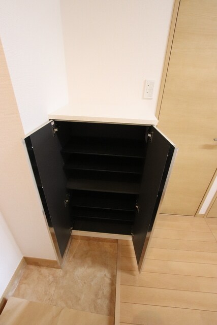 物件内観写真20　(【別室参考写真】★下駄箱)