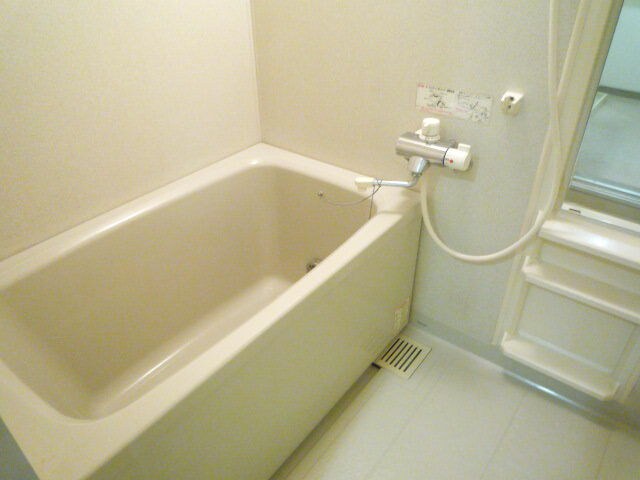 物件内観写真11　(【別室参考写真】追焚き給湯付き)