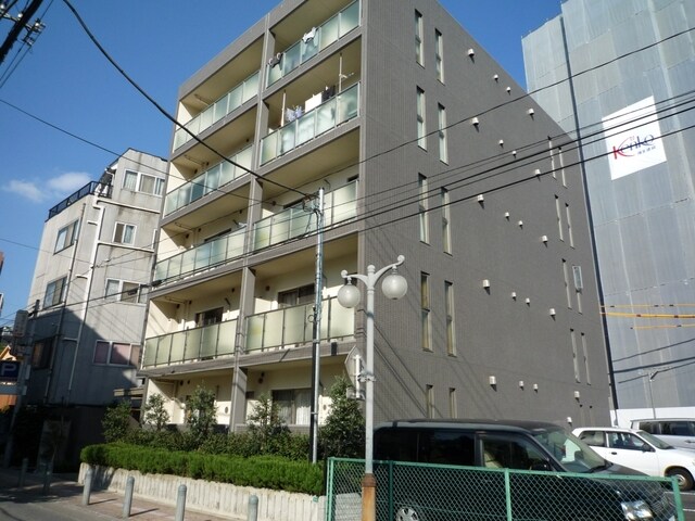 物件外観写真3　(アクセス便利な川口駅徒歩6分の好立地！)