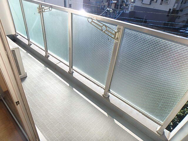 物件内観写真11　(バルコニー)