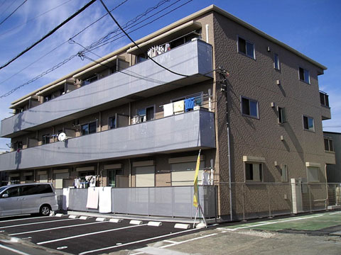 アーク・アムール六番館