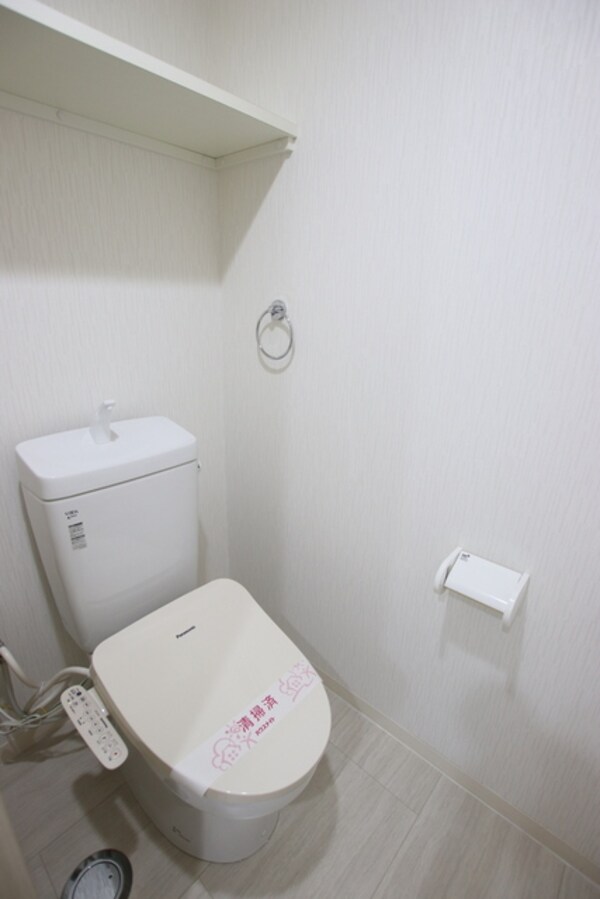 トイレ(快適な洗浄機能付きトイレ♪)