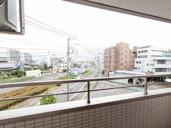 景色(バルコニーからの景色♪※クリーニング前です。)