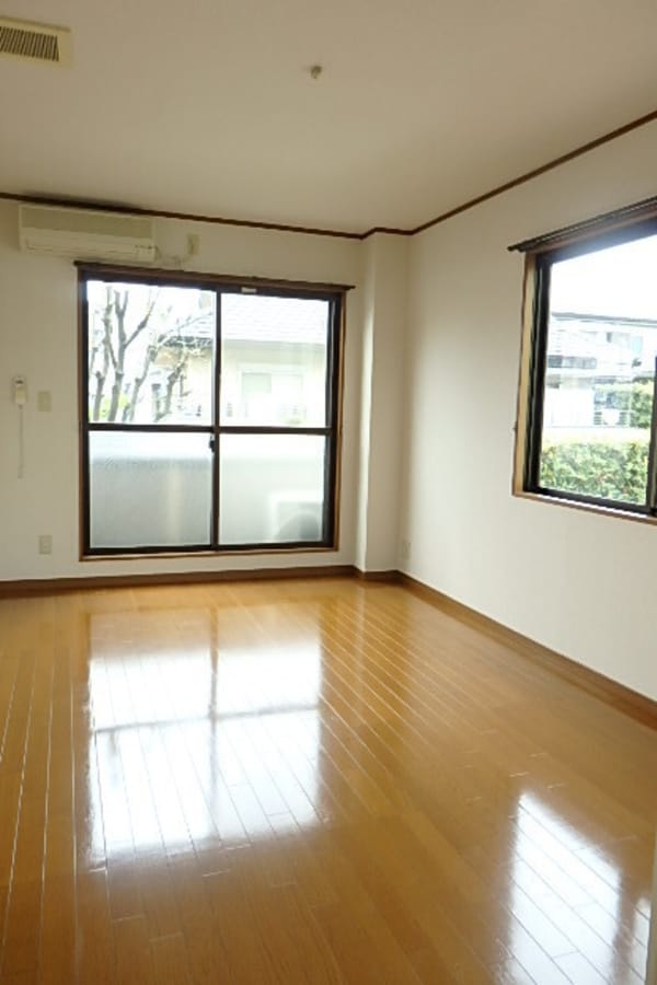 寝室(洋室8.9帖のお部屋です。)