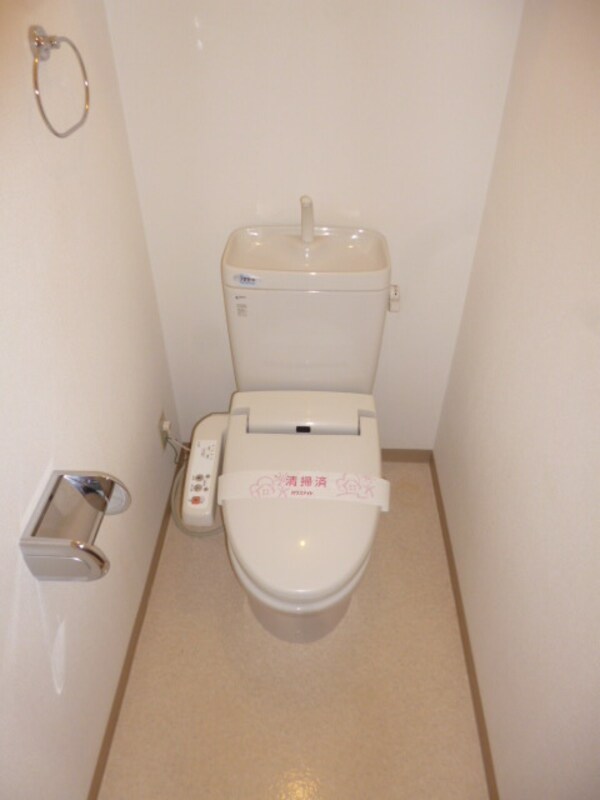 トイレ(※別室参考写真　)