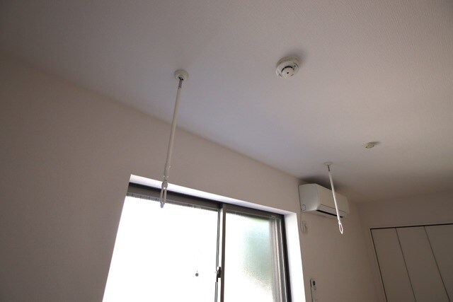 物件内観写真10　(便利な室内物干しあり♪)