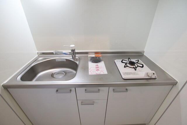 物件内観写真13　(調理スペースもあるキッチン♪)