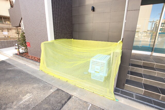 物件外観写真6　(敷地内ゴミ置場有り★)