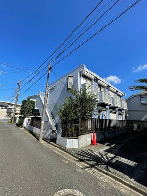 ベルゾーネヤマス外観写真