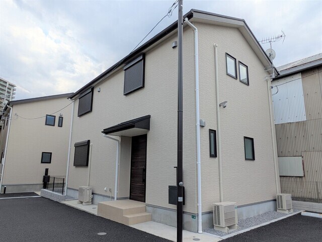 Ｔｈｅ　Ｐａｒｋ　Ｍａｉｓｏｎ　ＴＥＲＲＡＣＥ　並木元町Ｂの物件外観写真