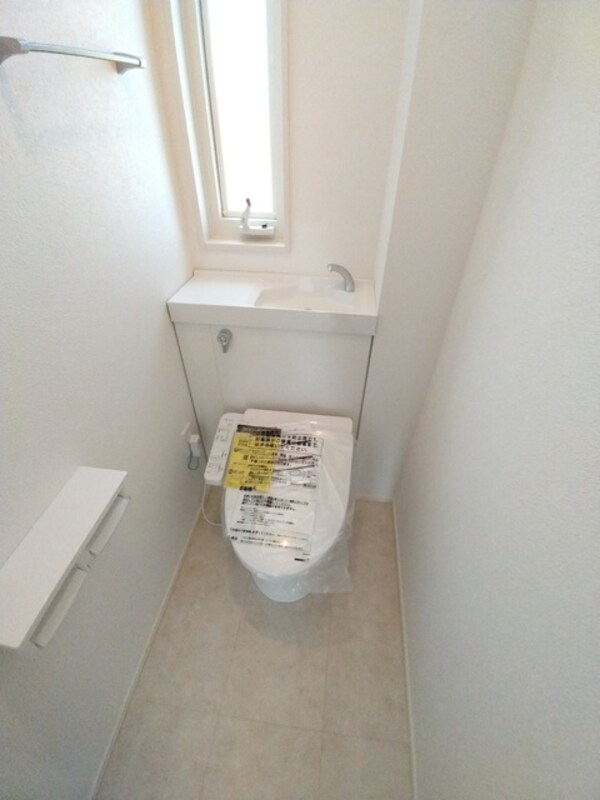 トイレ(★落ち着ける独立したトイレスペース★)
