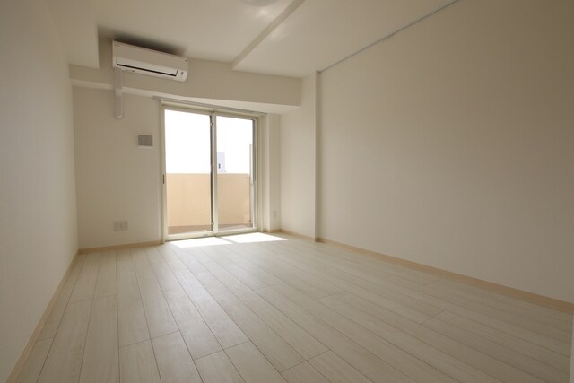 物件内観写真9　(★エアコン付きの居室)