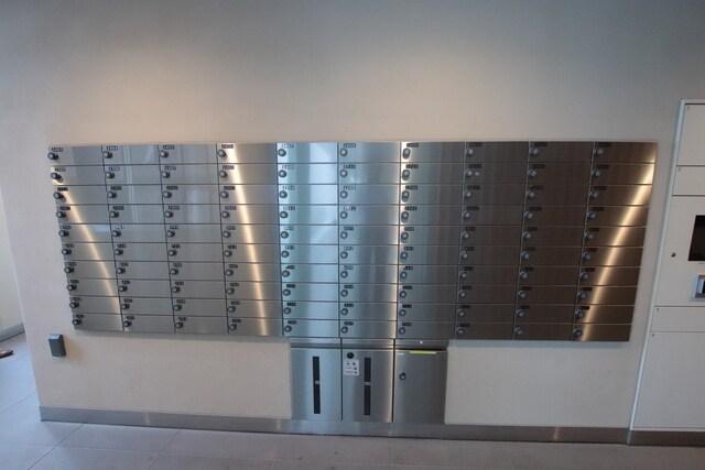 物件外観写真5　(集合ポスト)