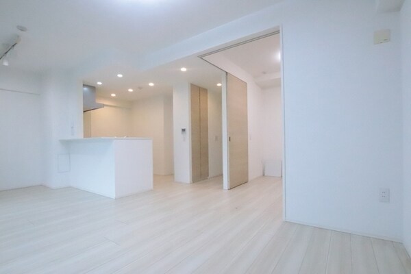 リビング(LDK15.9帖)