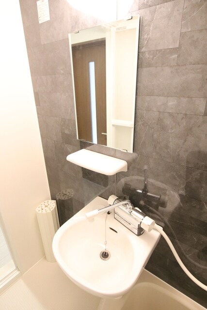 物件内観写真19　(洗面ボウル)