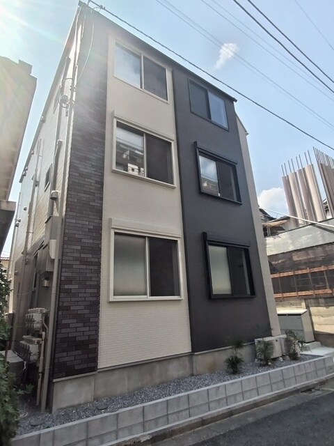 物件外観写真2　(外観)