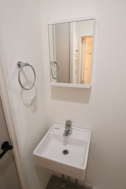 物件内観写真29　(洗面台)